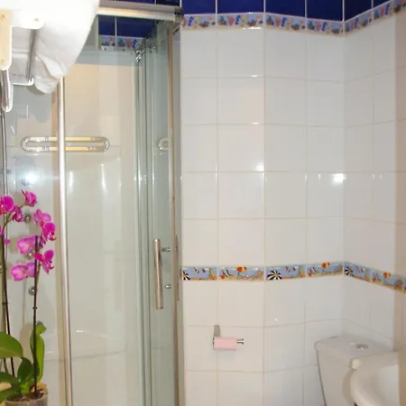 Studiolaprom, Sur La Promenade Des Apartment